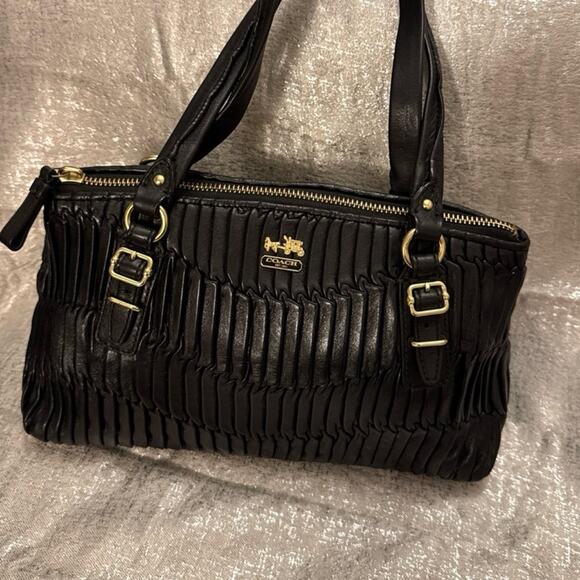 Coach Madison Gathered Leather Small Bag - Picture 3 of 8